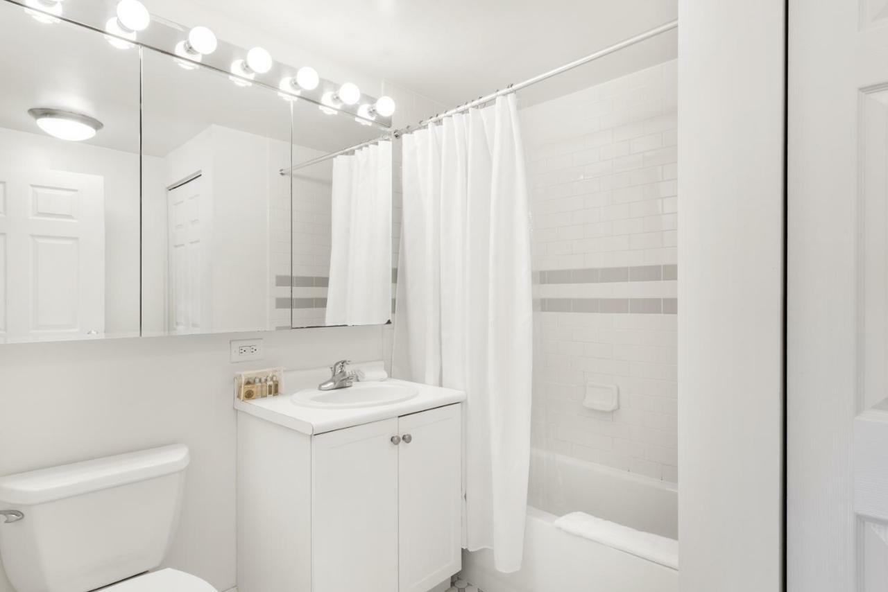 Furnished Quarters At Grove Pointe Jersey City Exterior foto